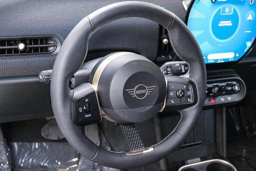 2025 MINI Hardtop Cooper