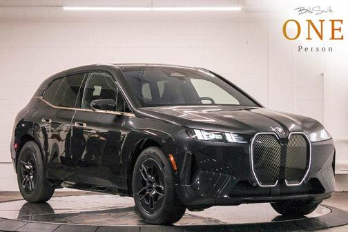 2026 BMW iX xDrive45