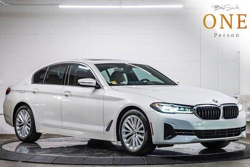 2022 BMW 530 i