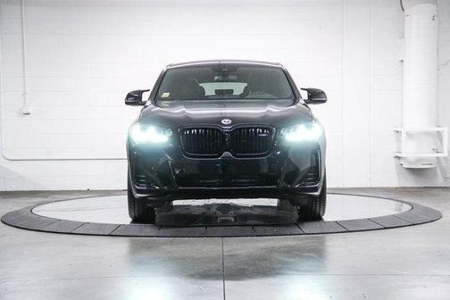 2023 BMW X4 M40i