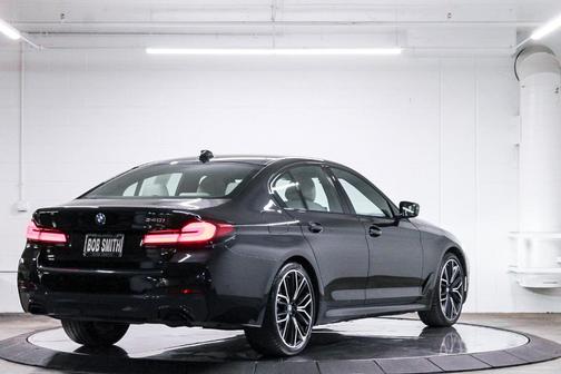 2022 BMW 540 i