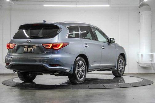 2017 INFINITI QX60 Base