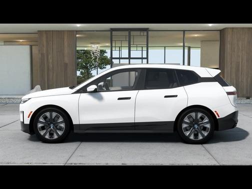 2025 BMW iX xDrive50