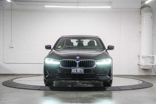 2022 BMW 540 i