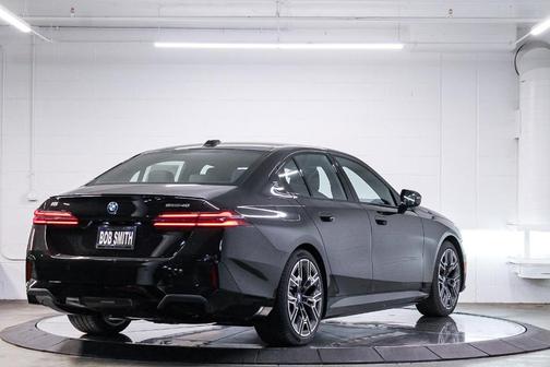 2025 BMW i5 eDrive40