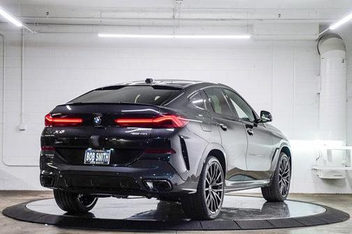 2026 BMW X6 xDrive40i