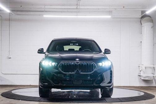 2026 BMW X6 xDrive40i