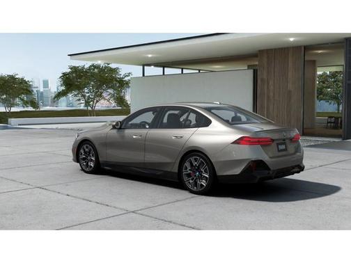 2025 BMW i5 eDrive40
