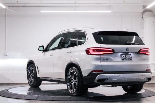 2022 BMW X5 sDrive40i