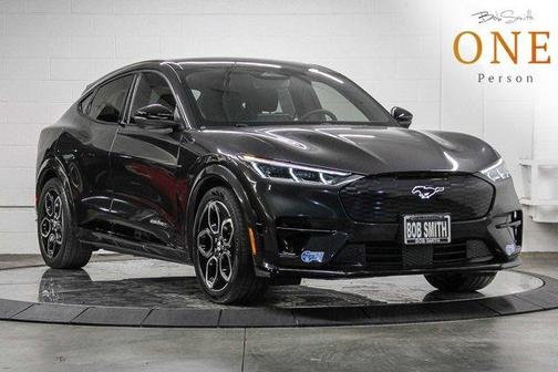 2021 Ford Mustang Mach-E GT