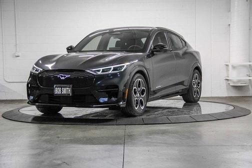 2021 Ford Mustang Mach-E GT