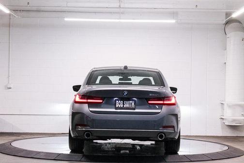 2025 BMW 330 i