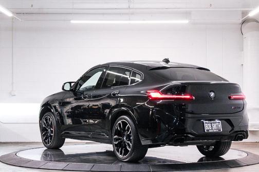 2024 BMW X4 M40i