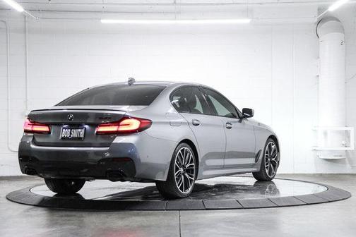 2023 BMW 540 i