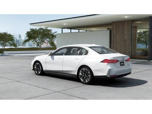 2026 BMW i5 eDrive40