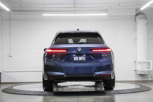 Arctic Race Blue Metallic 2026 BMW iX xDrive45