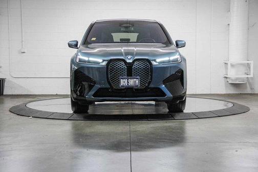 2025 BMW iX xDrive50