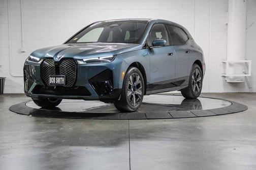 2025 BMW iX xDrive50