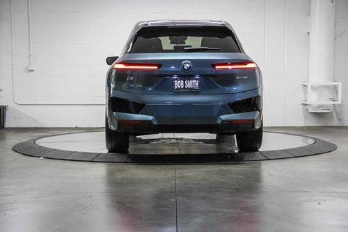 2025 BMW iX xDrive50