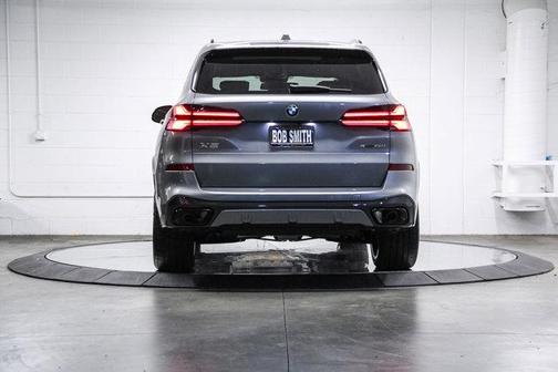Gray Metallic 2026 BMW X5 sDrive40i