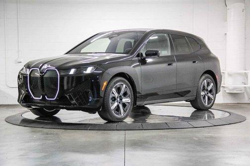 2026 BMW iX xDrive45