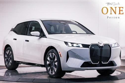 2026 BMW iX xDrive45