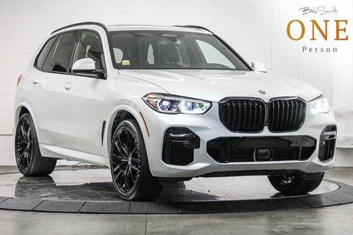 2023 BMW X5 M50i
