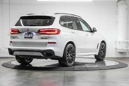 2023 BMW X5 M50i