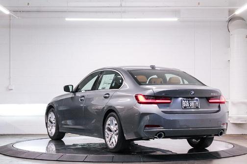 2025 BMW 330 i xDrive