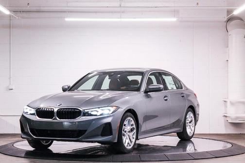 2025 BMW 330 i xDrive