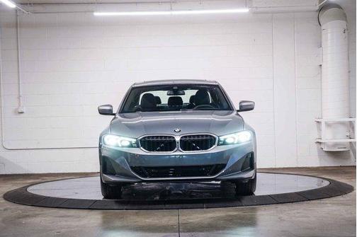 2025 BMW 330 i
