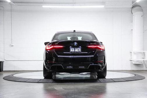 Black Sapphire Metallic 2026 BMW i4 Gran Coupe eDrive40