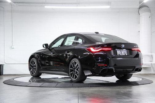 Black Sapphire Metallic 2026 BMW i4 Gran Coupe eDrive40
