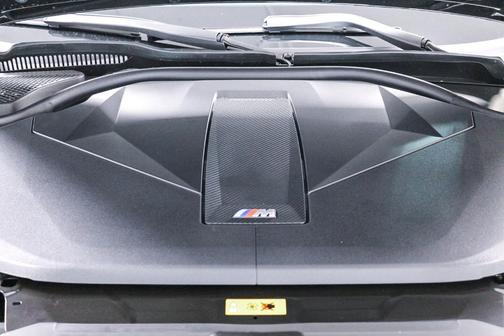 2025 BMW i5 M60