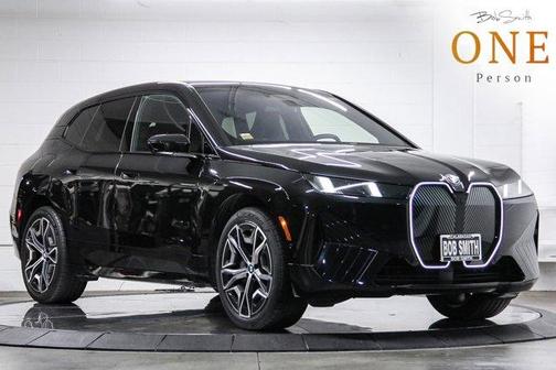 Black Sapphire Metallic 2026 BMW iX xDrive60