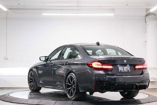 2022 BMW M5 Base