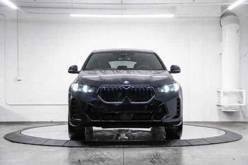 2026 BMW X6 xDrive40i