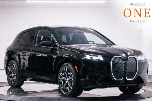 2026 BMW iX xDrive60
