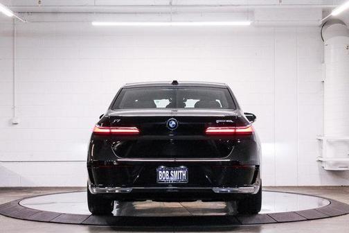 2025 BMW i7 eDrive50