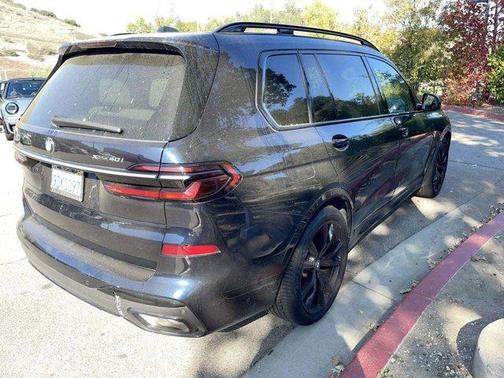 2023 BMW X7 xDrive40i