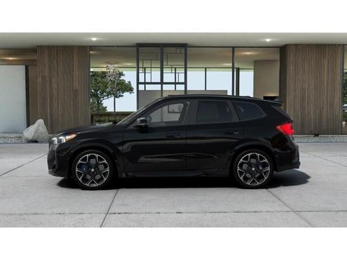 2025 BMW X1 M35i