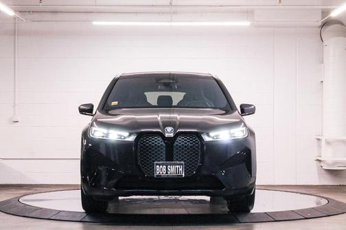 2025 BMW iX xDrive50