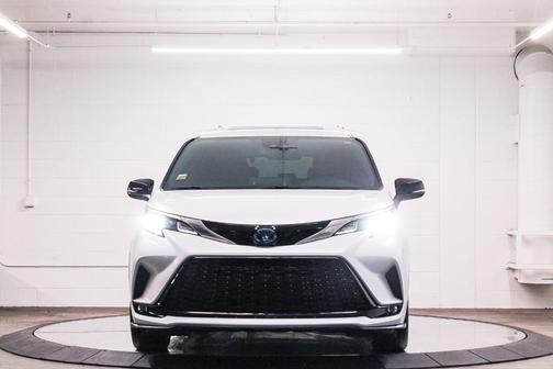 2023 Toyota Sienna XSE 25th Anniversary