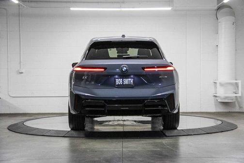 2026 BMW iX xDrive45