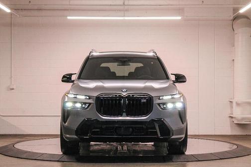2026 BMW X7 M60i
