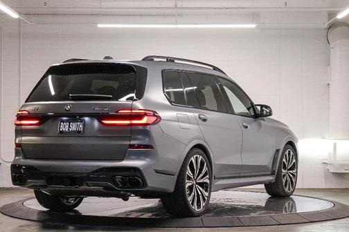 2026 BMW X7 M60i