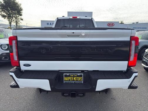 2026 Ford F-350 Platinum