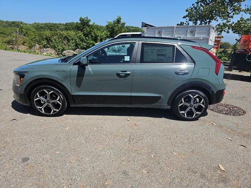 2025 Kia Niro Touring