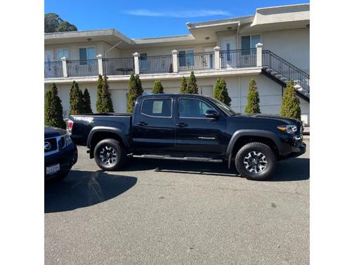 2022 Toyota Tacoma TRD Off Road