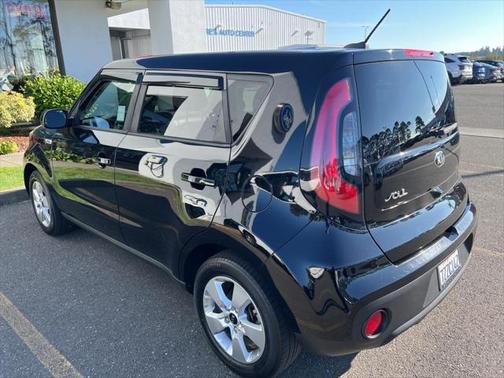 2017 Kia Soul Base